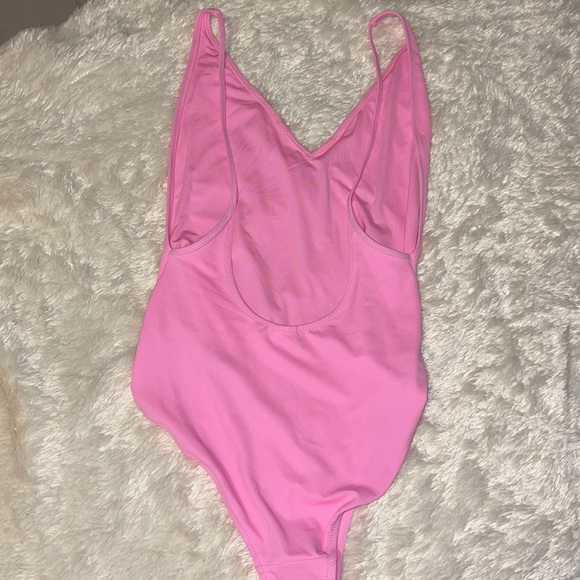 Pink bodysuit 💞 - Picture 2 of 5